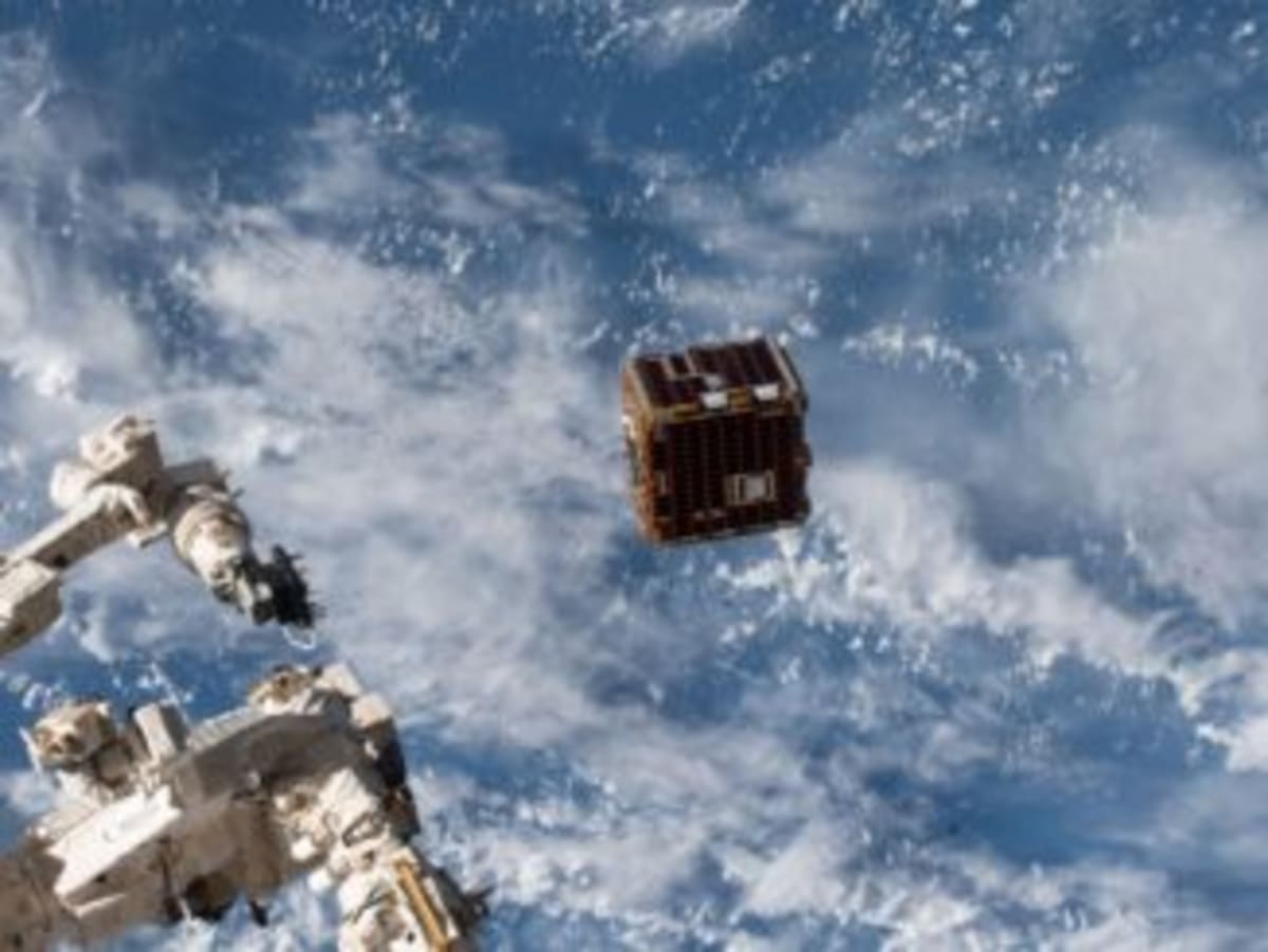SpaceX Launches 2 Rockets in Record 38.5 Minutes - Image 4