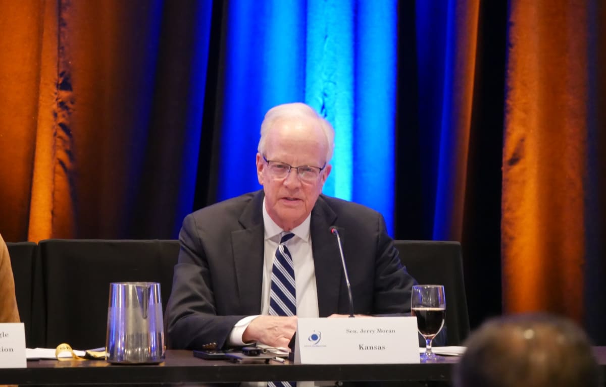 Senate Leader Rejects 23% NASA Budget Cut