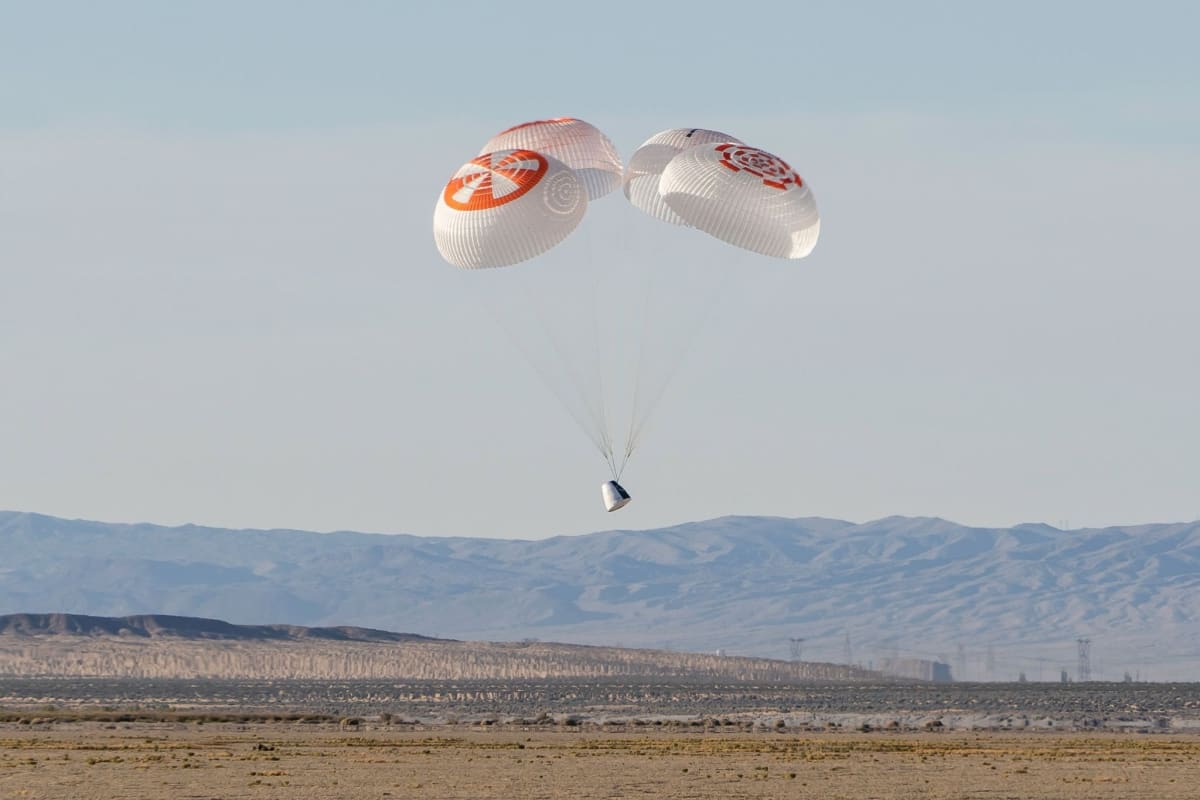 European Space Capsule Aces Desert Drop Test Ahead of 2028