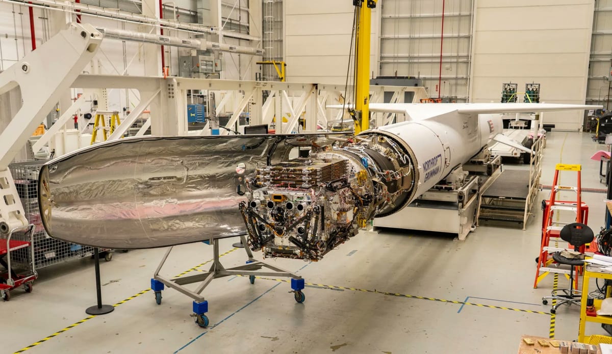 NASA Launches Mission to Save 20-Year-Old Space Telescope