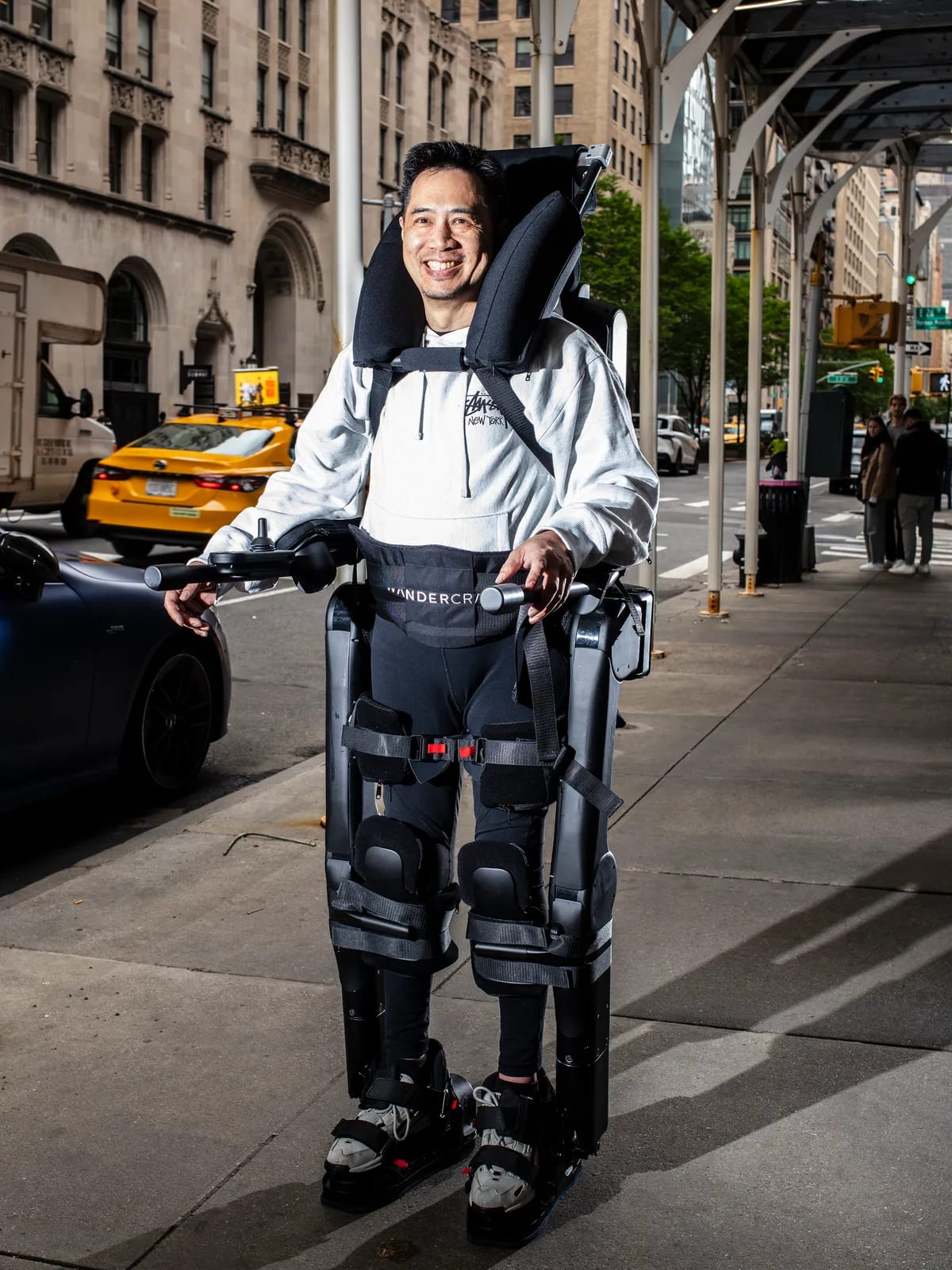 Architect Paralyzed in 2007 Shapes the Future of Exoskeletons - Image 2