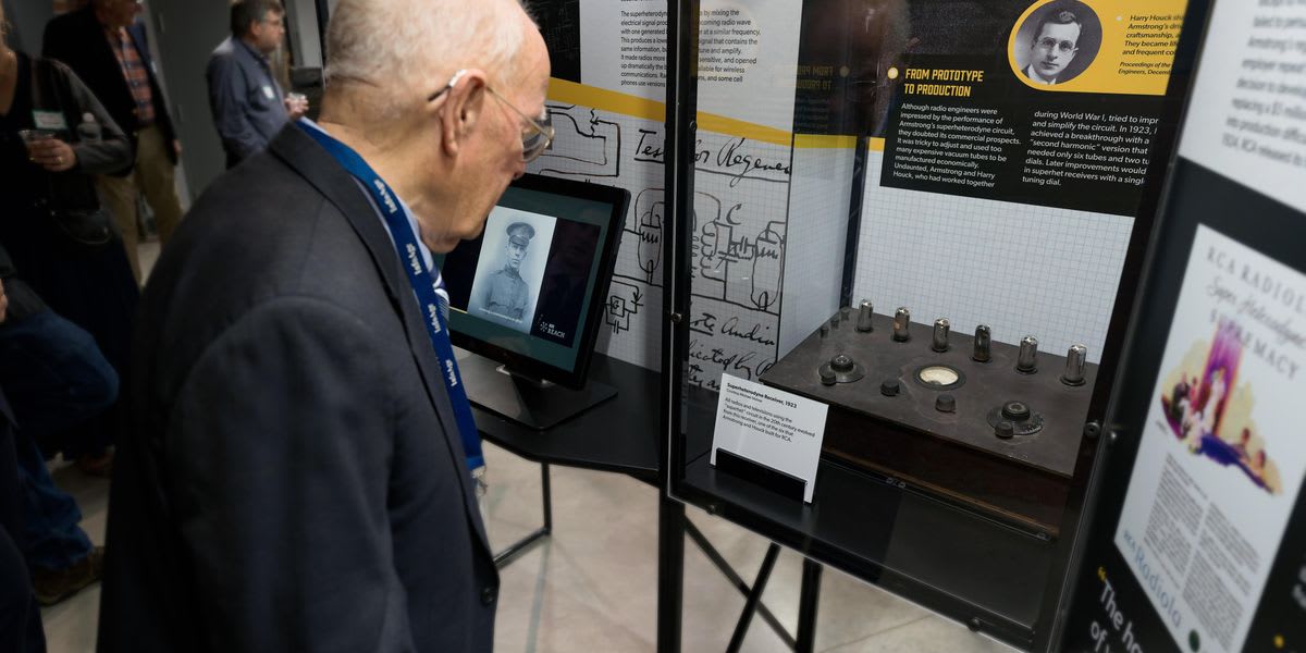 IEEE's Traveling Museum Brings Engineering History to Life