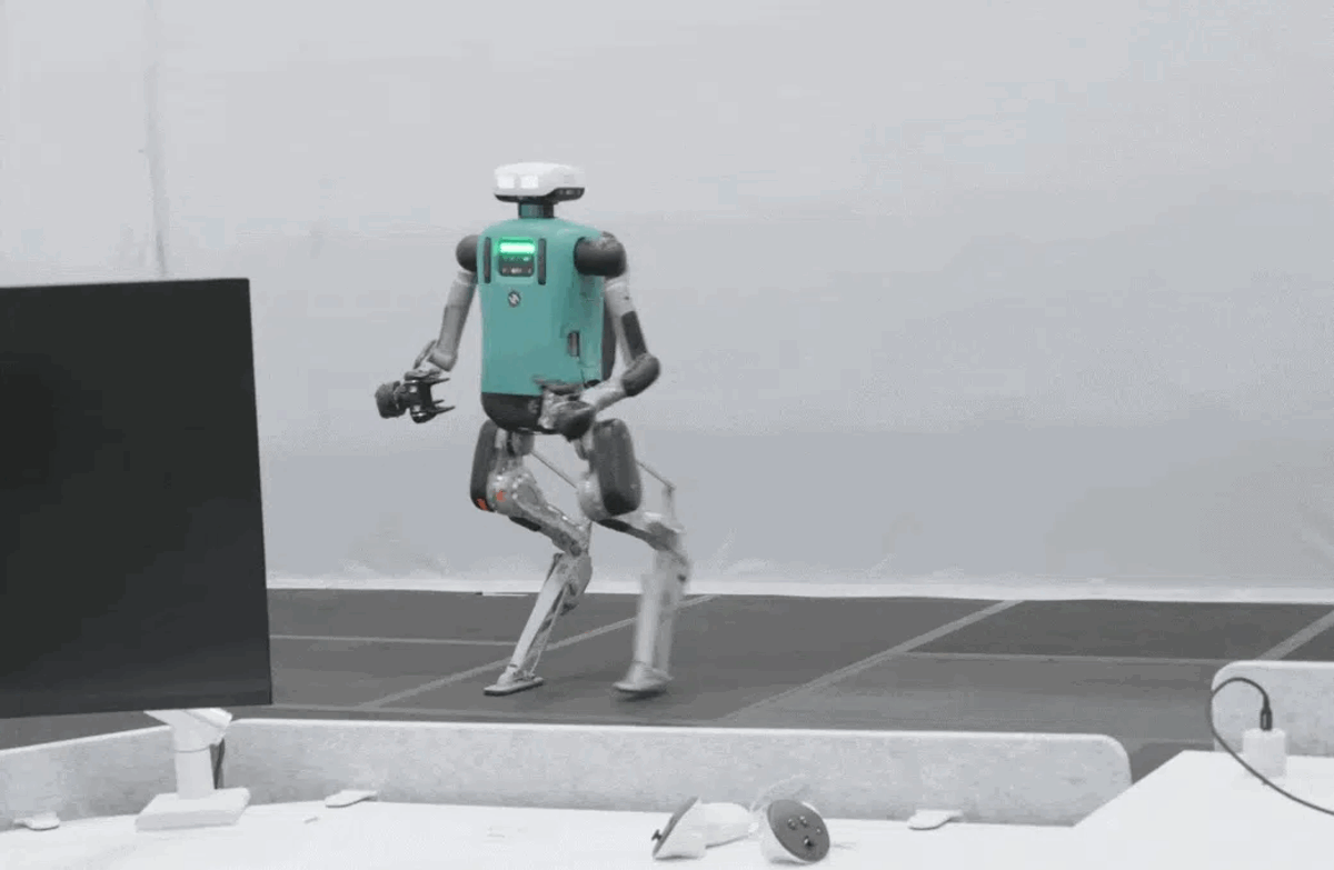 Robot Learns Dance Moves Overnight Using AI Training - Image 2