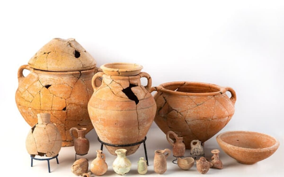 Earth's Magnetic Field Helps Spot Fake Ancient Pottery - Image 5