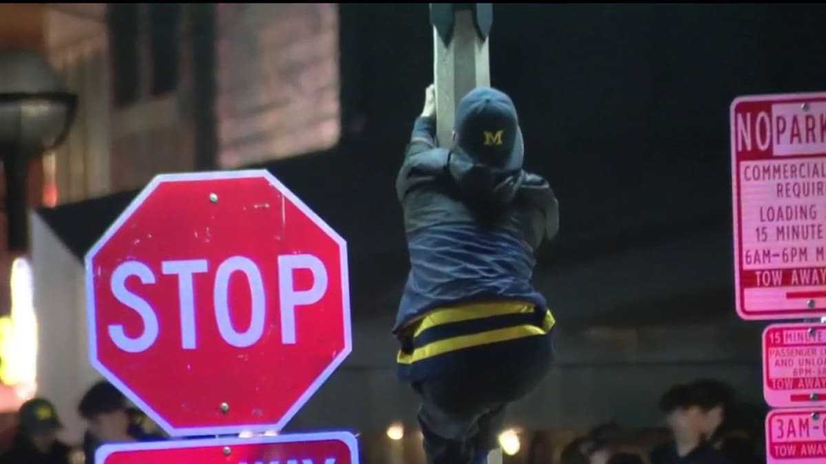 Michigan Fans Celebrate Title Win With Zero Major Injuries - Image 3