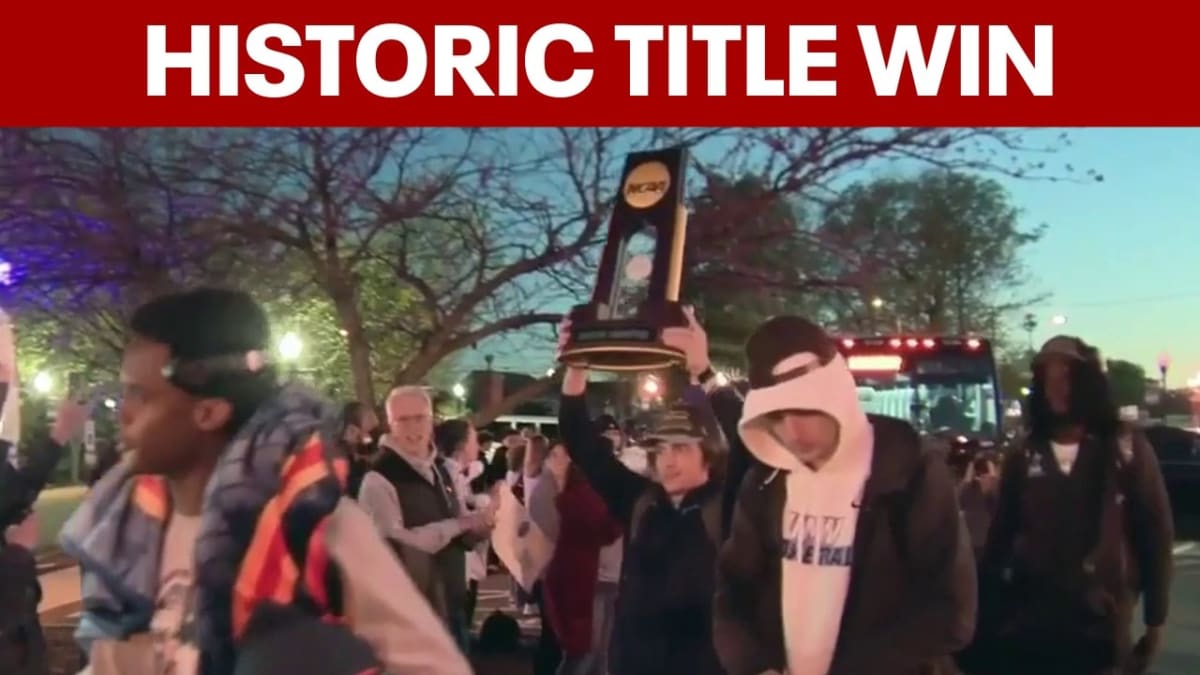 Virginia Team Wins First NCAA Title on Buzzer-Beater - Image 3
