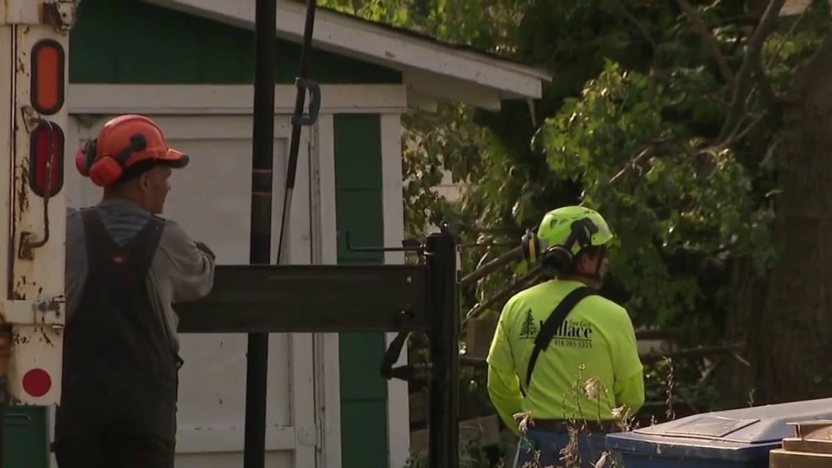 Wisconsin Church Feeds Tornado Victims Without Power or Water - Image 3