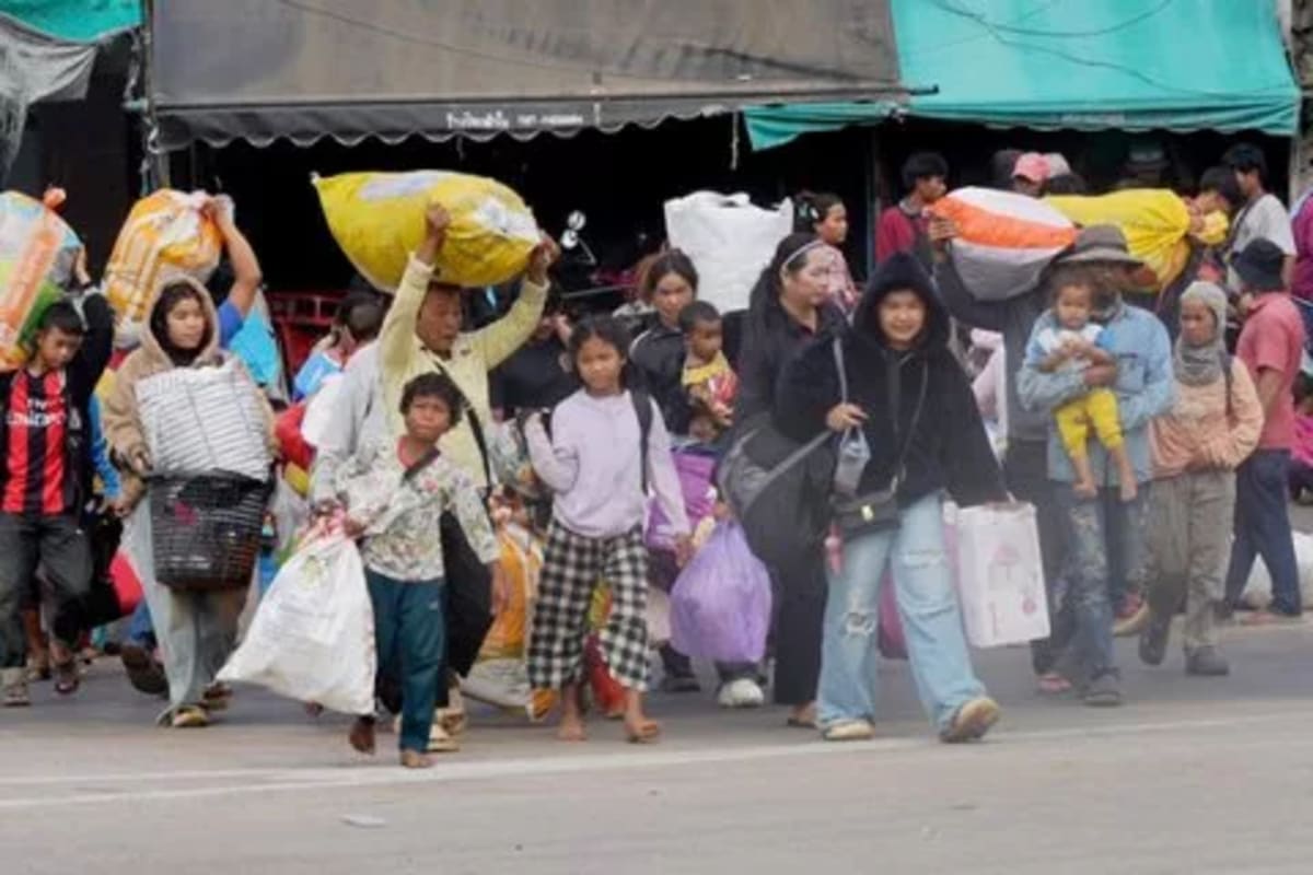 Thailand Acts Fast to Screen Travelers from Ebola Outbreak - Image 3