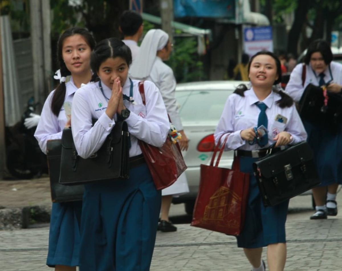 Thailand Bank Offers $10K Loans for School Supplies - Image 2