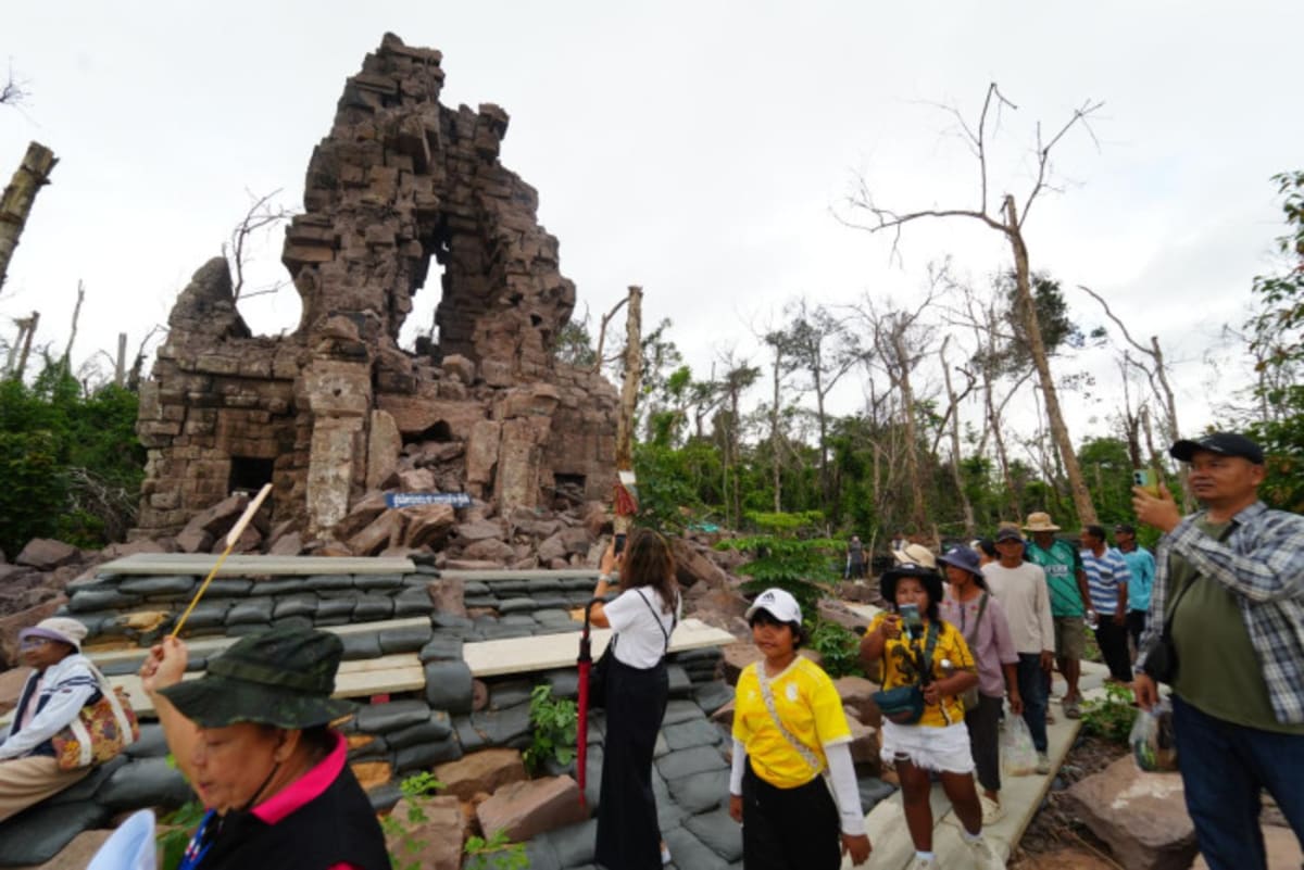 Thailand Border Temple Draws 1,200 in Weekend Reopening