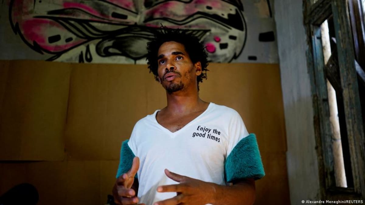 Cuban Artist Free After 5 Years, Arrives in US