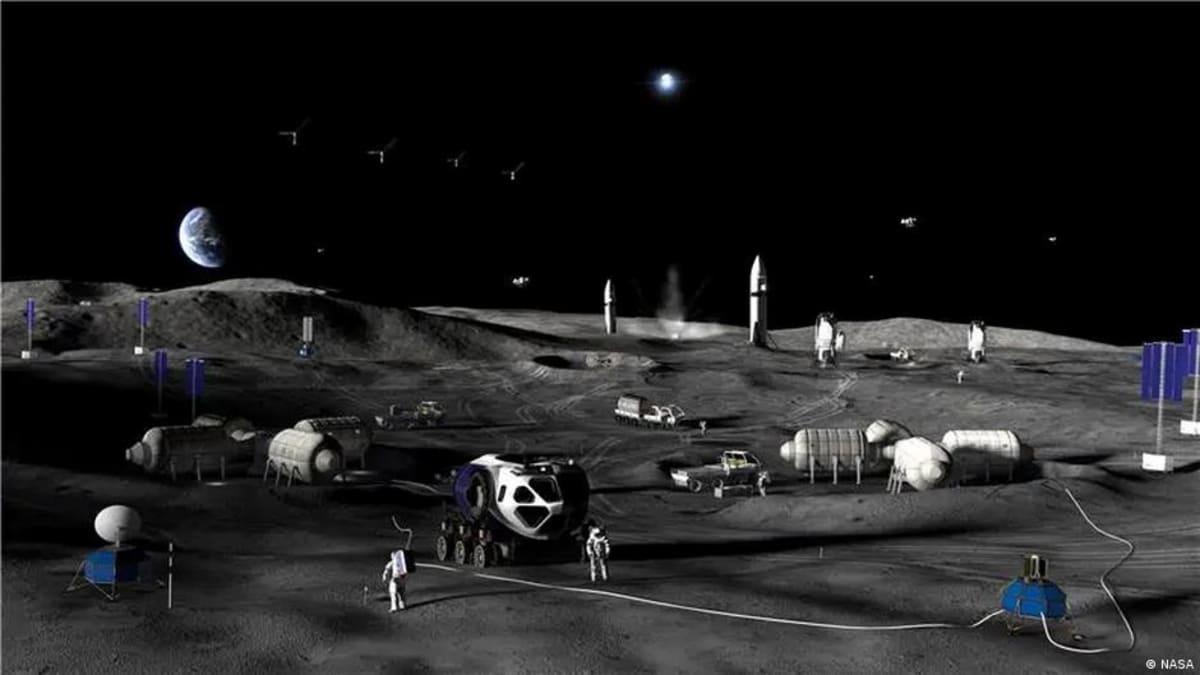 NASA Scraps Orbital Station, Plans $20B Moon Base by 2032