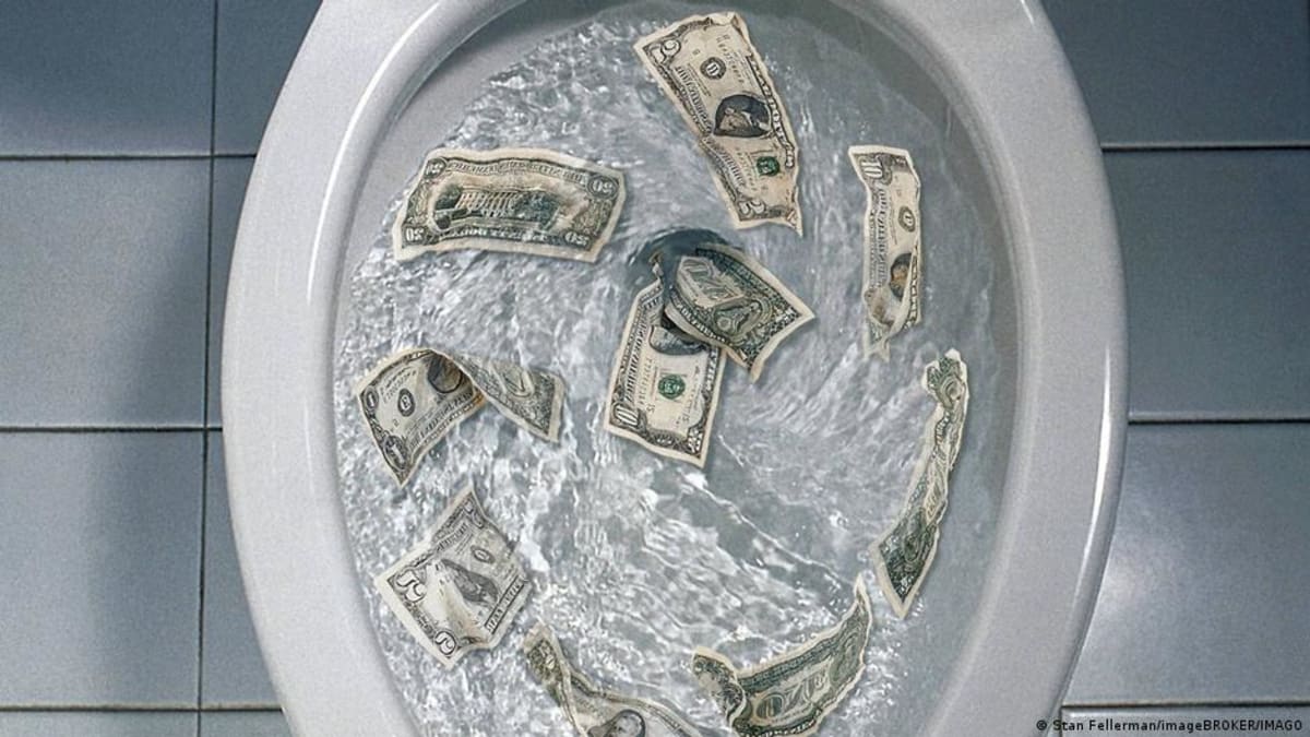 US Toilets Save 18 Trillion Gallons Since 1992 Law