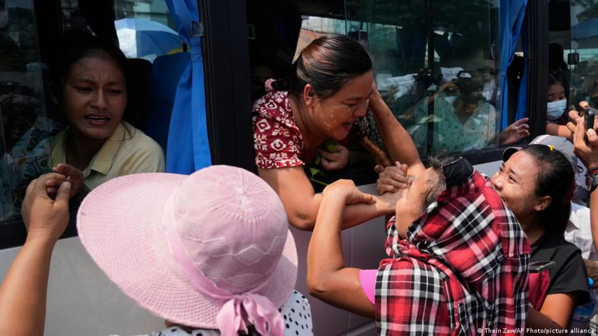 Myanmar Releases 4,300 Prisoners in New Year Tradition