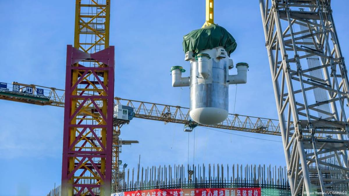 Small Nuclear Reactors Could Power Remote Towns by 2030