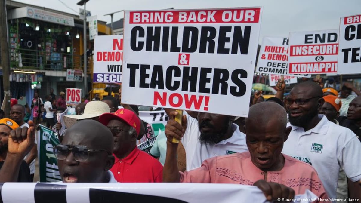 Nigerian students and families reuniting after successful military rescue operation from militant captivity