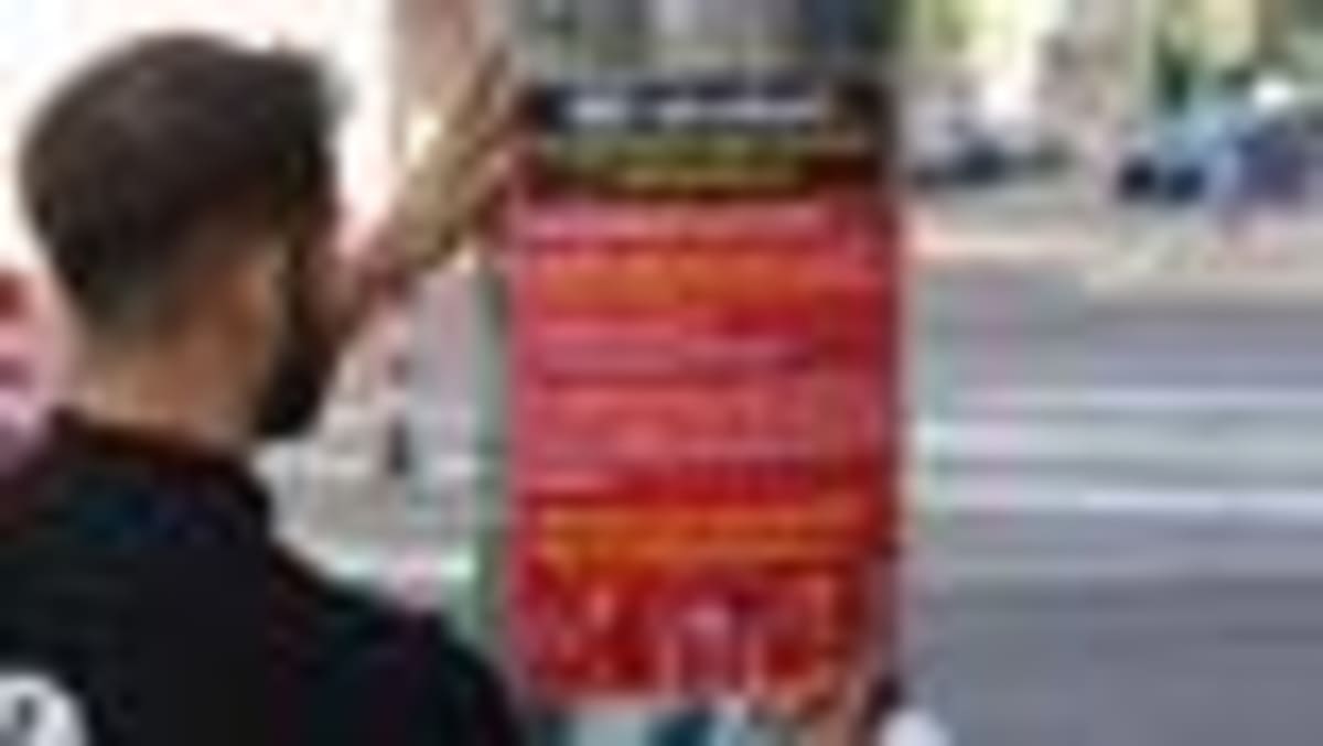 German Workers Unite to Defend Democracy from Far Right - Image 2