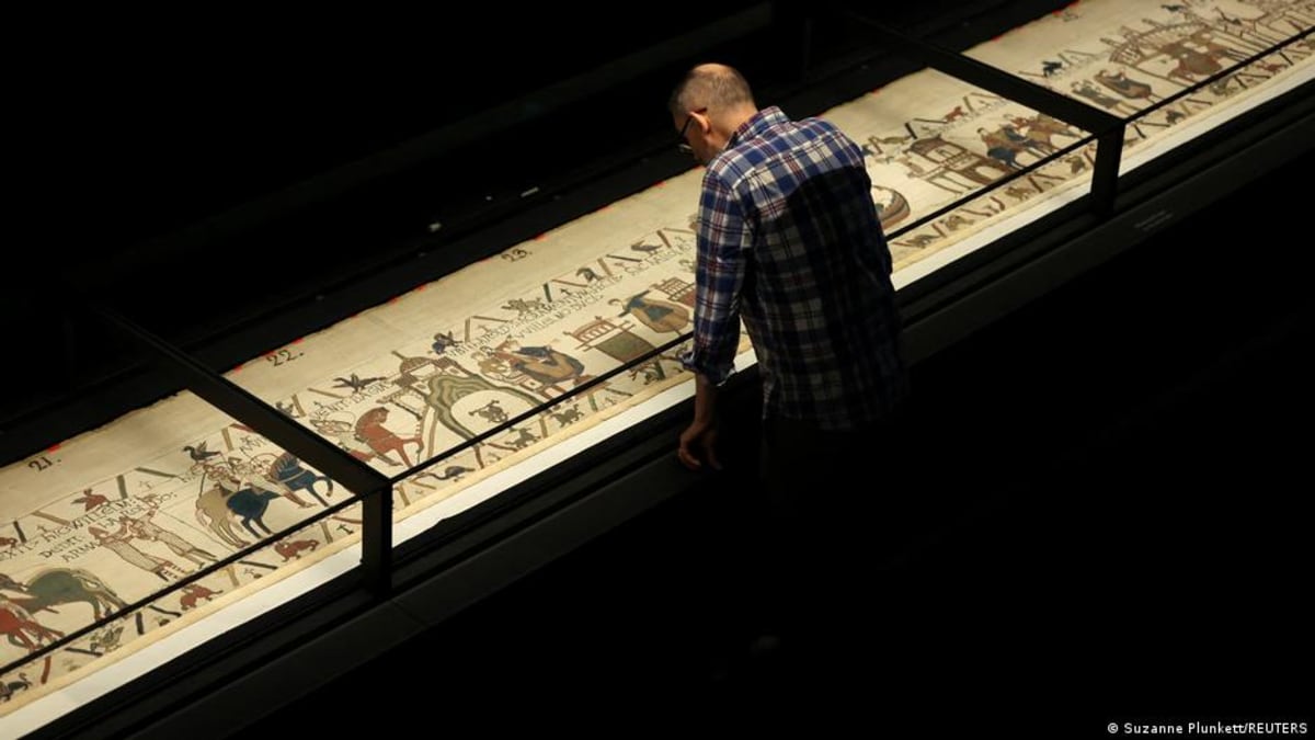 1,000-Year-Old Bayeux Tapestry Draws 100,000 to London