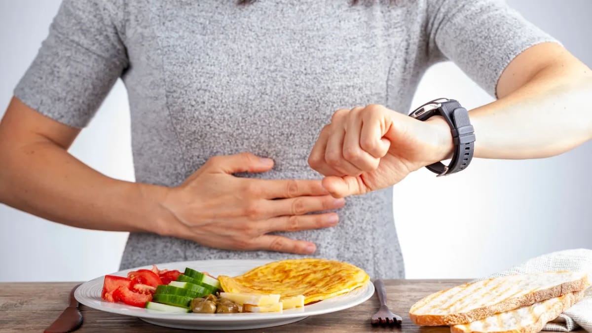 Eating Window of 8 Hours Boosts Brain Health in Older Women