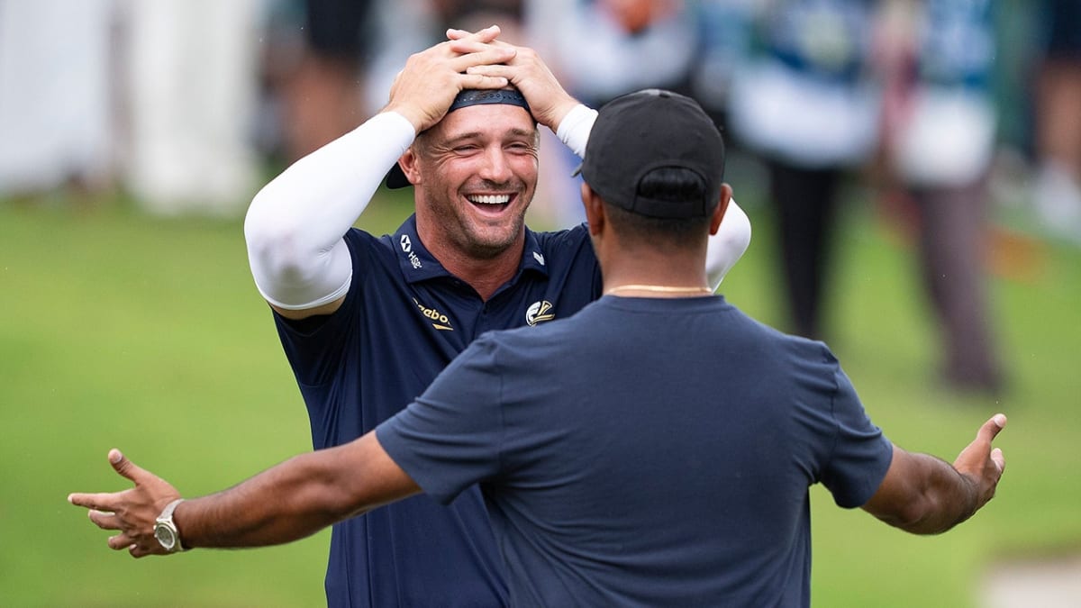 Bryson DeChambeau Wins LIV Singapore After Bunker Fall