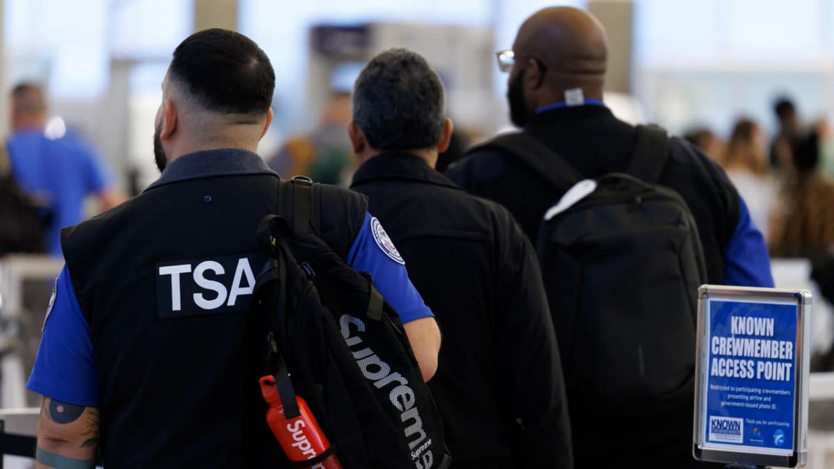 Airports Launch Relief Drives for Unpaid TSA Workers