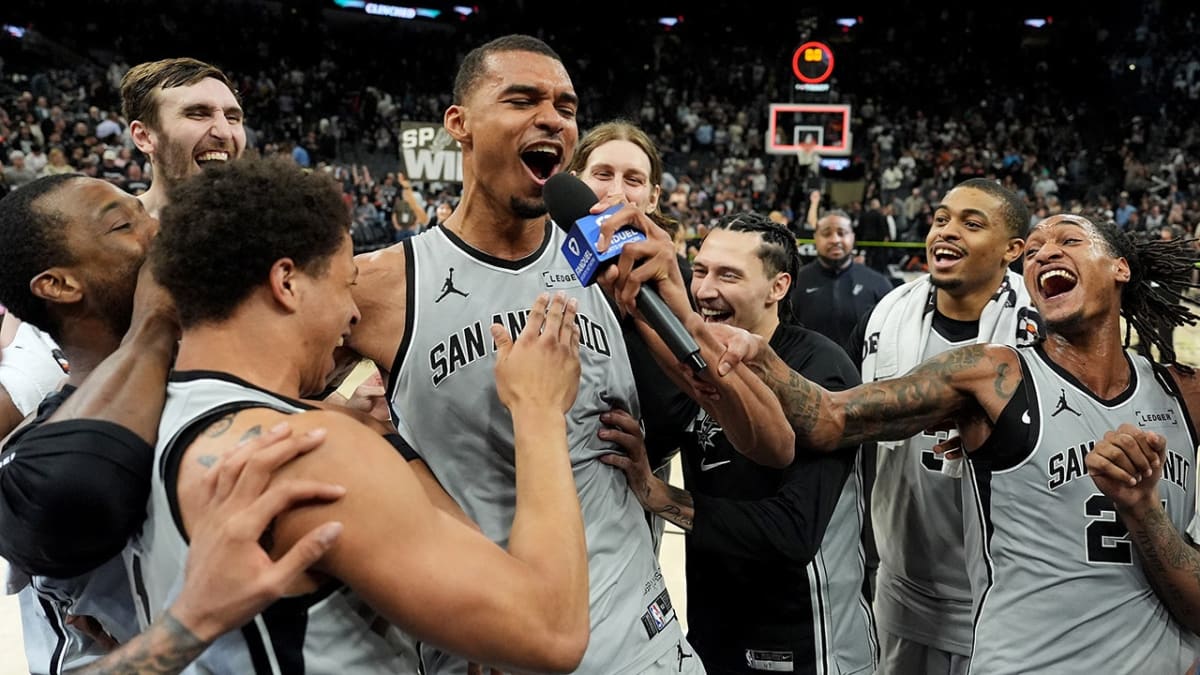 Wembanyama's Buzzer-Beater Ends Spurs' 6-Year Playoff Drought