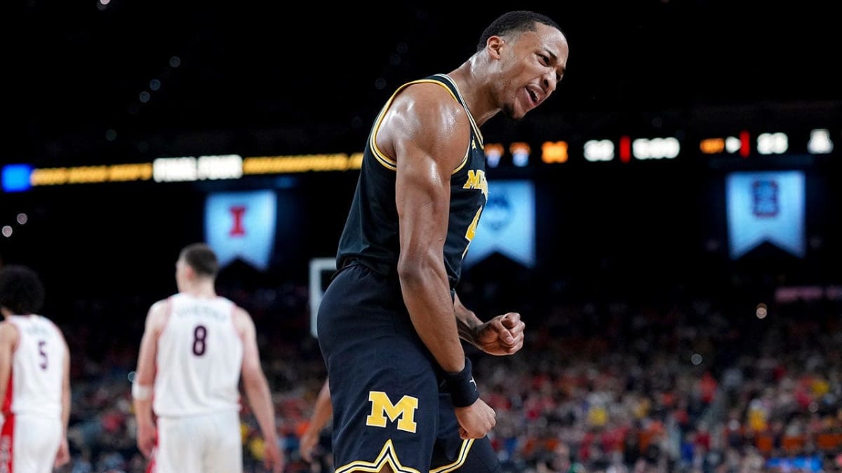Michigan Routs Arizona 91-73, Heads to Championship Game