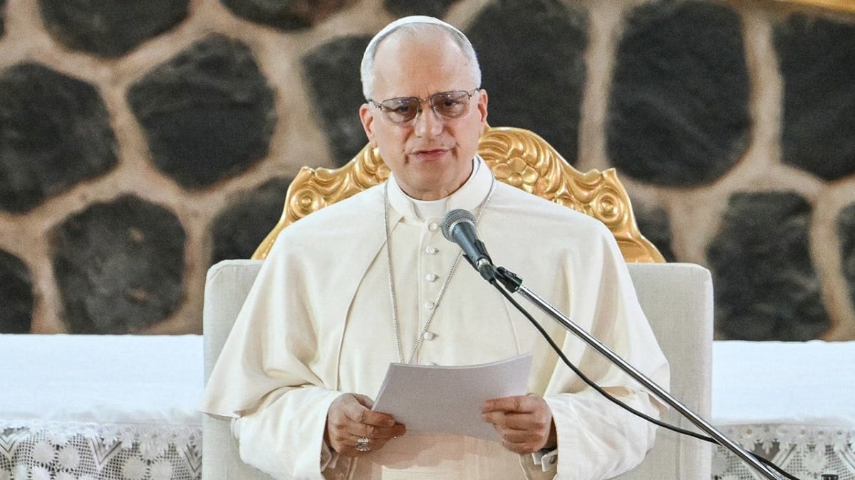 Pope Leo XIV speaking to university students at Catholic University in Yaoundé, Cameroon