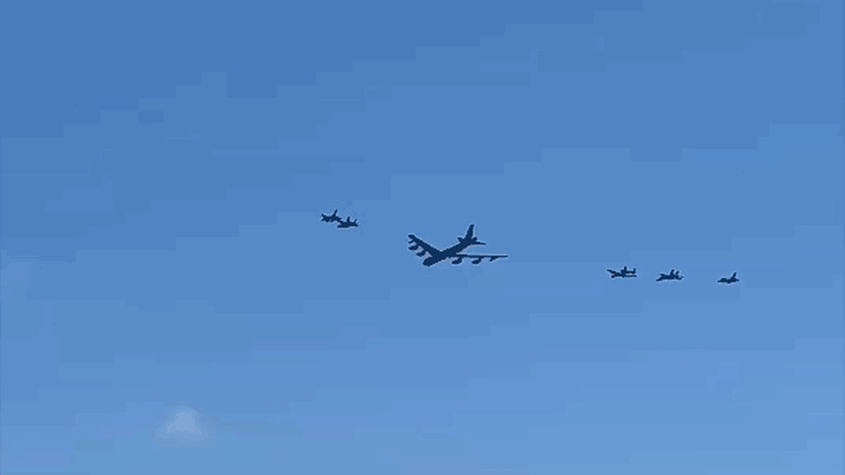 Air Force Flies Historic 8-Ship Formation Over Miami Beach