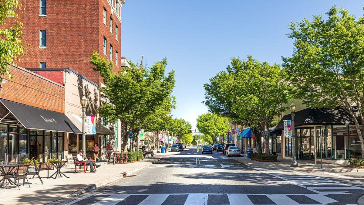Small Businesses Create 4 Million Jobs Monthly Across US