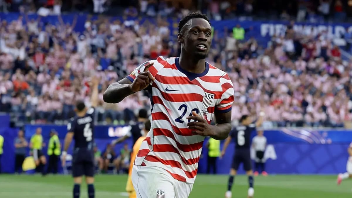 US Scores 4 Goals in Historic World Cup Opening Win