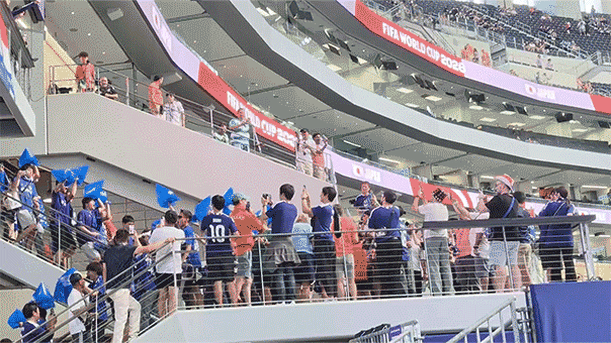 Texas Dad Takes Son to First World Cup With Tokyo Family