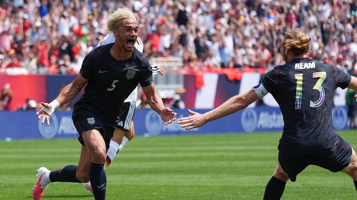 US Defender's Rocket Goal Thrills Fans Before World Cup
