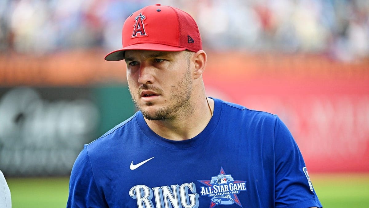 Mike Trout Staying With Angels Despite 12-Year Playoff Drought
