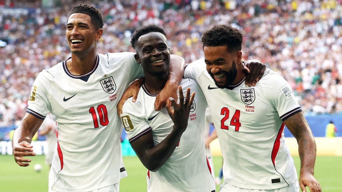England Beats France 6-4 in Historic World Cup Thriller