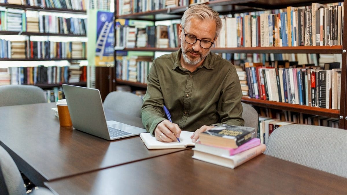 Speaking 2+ Languages May Make Your Brain 6 Years Younger
