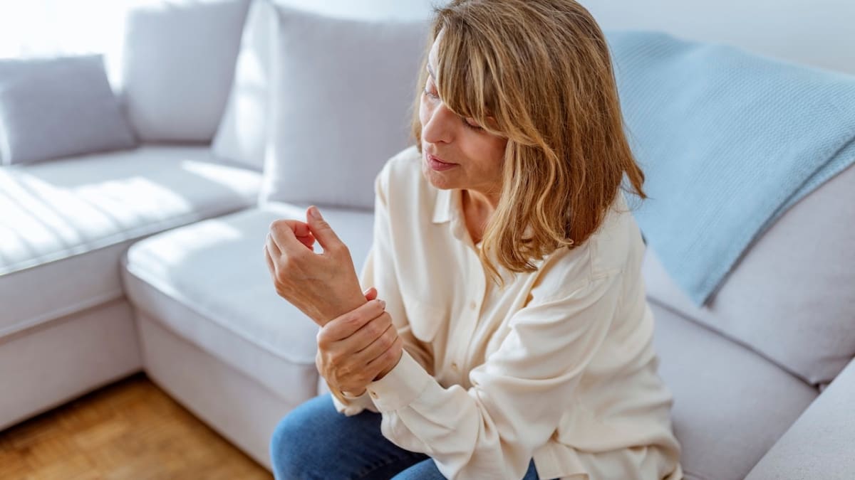 Bone Health Drugs Linked to 24% Lower Dementia Risk