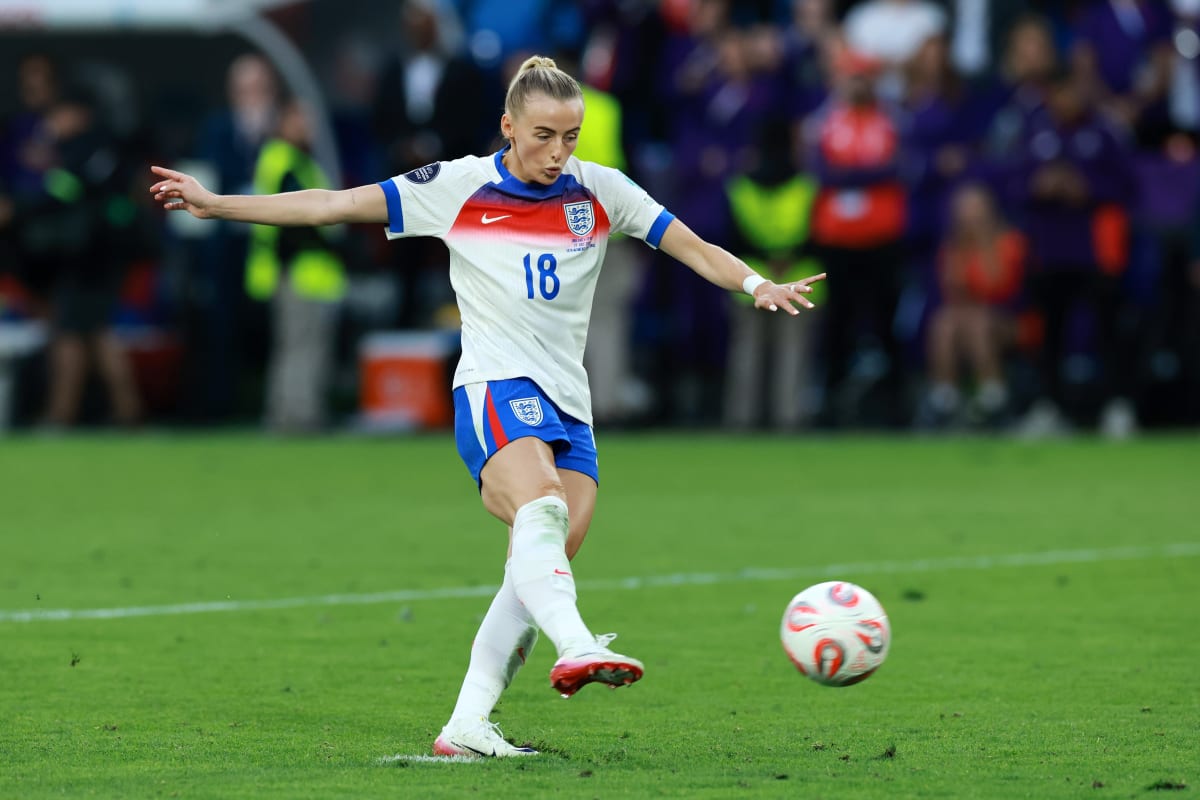 Chloe Kelly: From Bathroom Floor to Euro 2025 Champion - Image 2