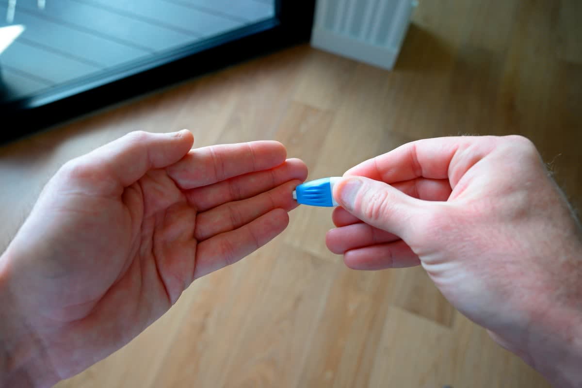England Pharmacies Offer Free 7-Minute Cholesterol Tests