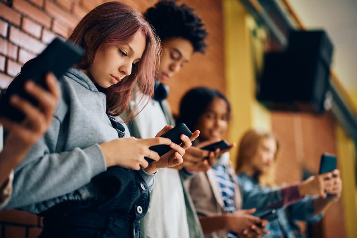 Parents Delay Smartphones Until 14, Kids' Mental Health Soars