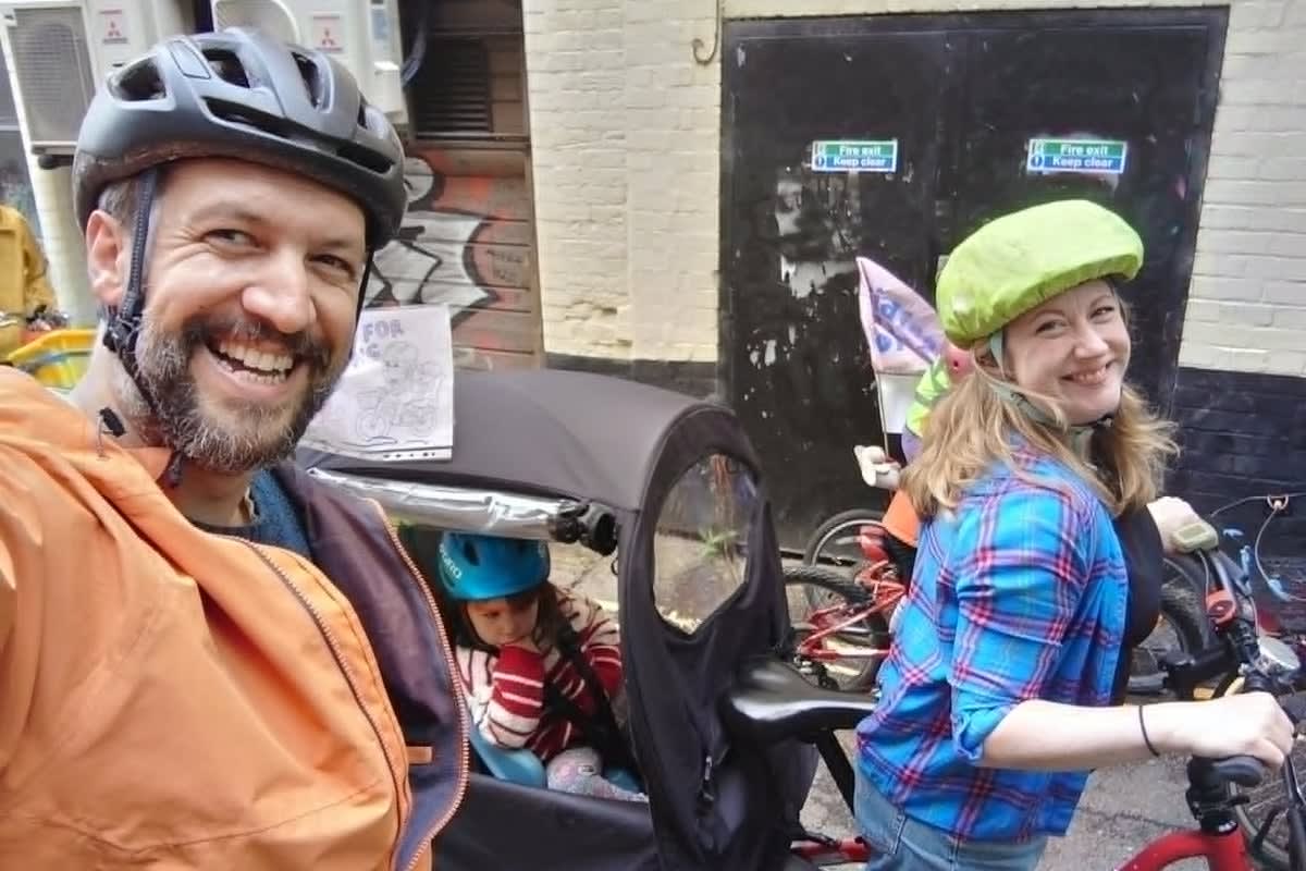 Family Ditches Car for E-Bike, Saves £3,000 Yearly