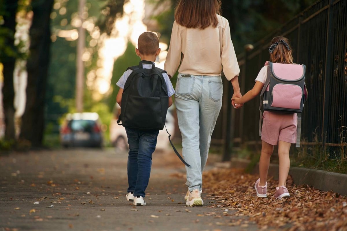 Latvia Mall Drive Helps 1,000+ Kids Get Back to School