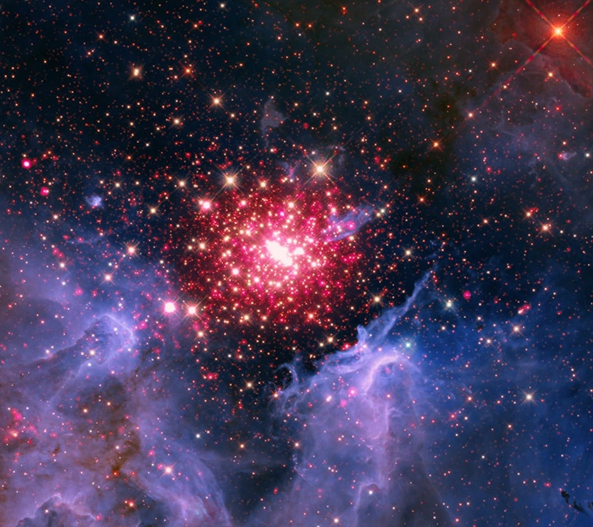 NASA Releases Cosmic Fireworks With Sound for July 4th - Image 3