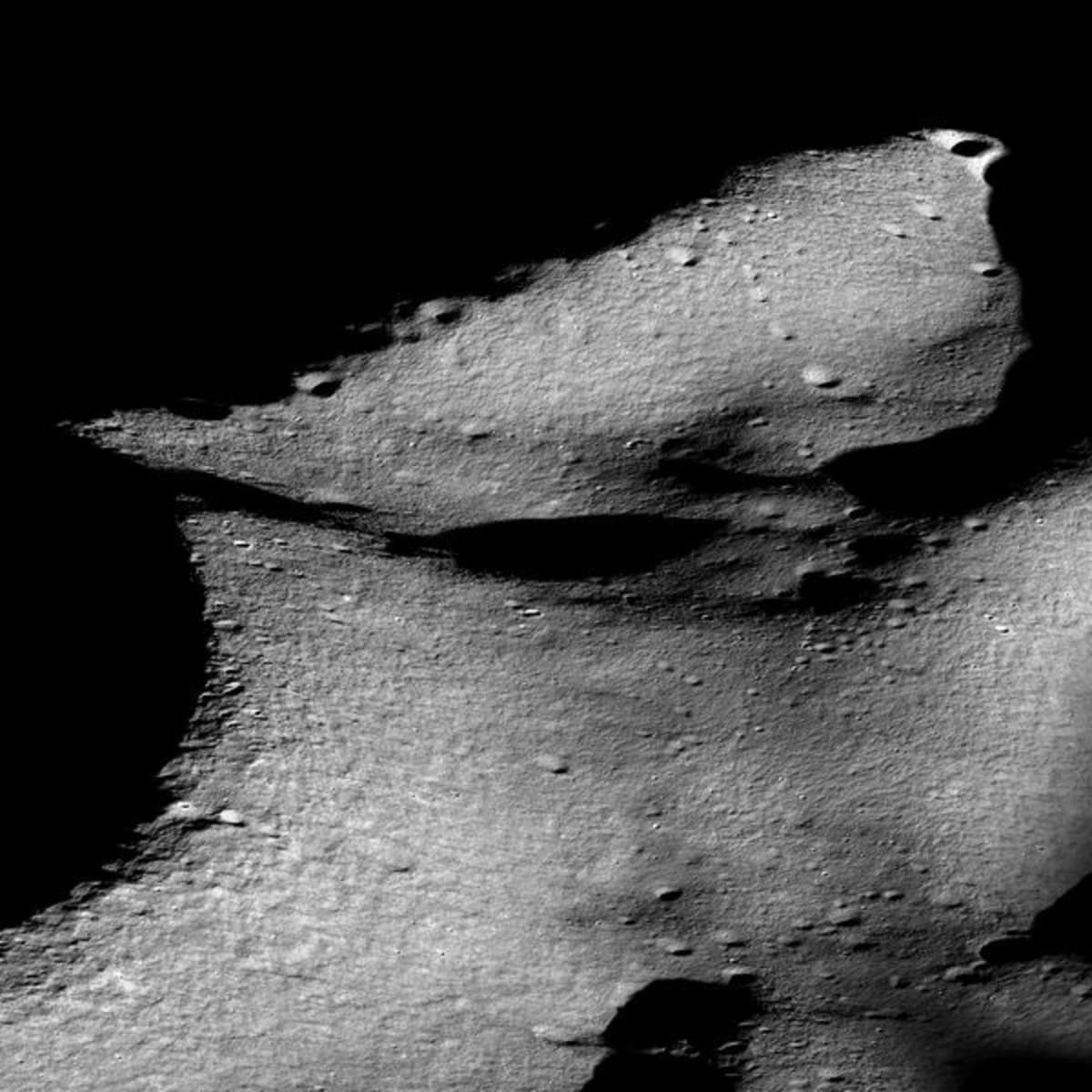 China's Chang'e 7 Aims for Historic Moon Pole Landing - Image 2