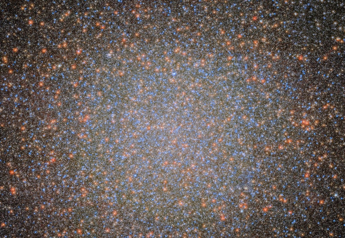 Hubble Finds Hidden Black Hole in Milky Way Star Cluster