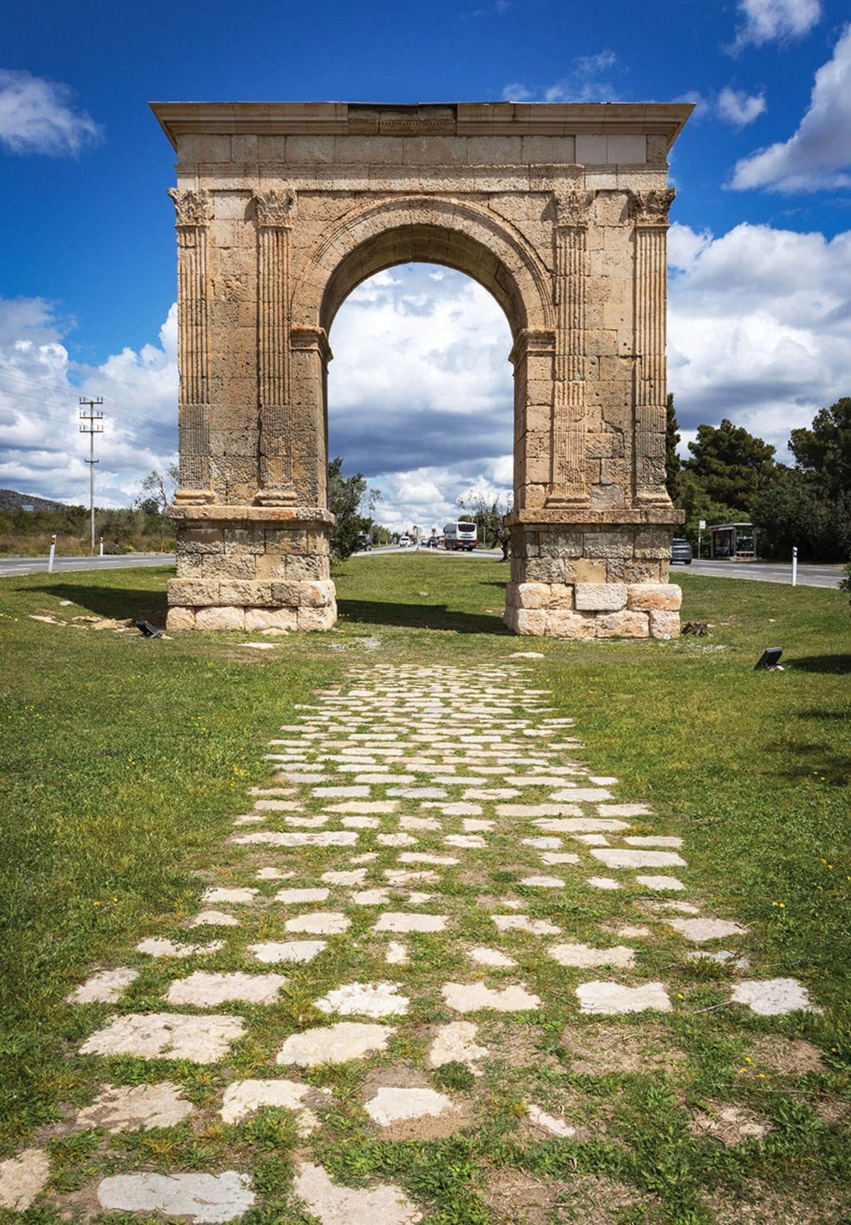 Scientists Map 300,000 KM of Lost Roman Roads - Image 5