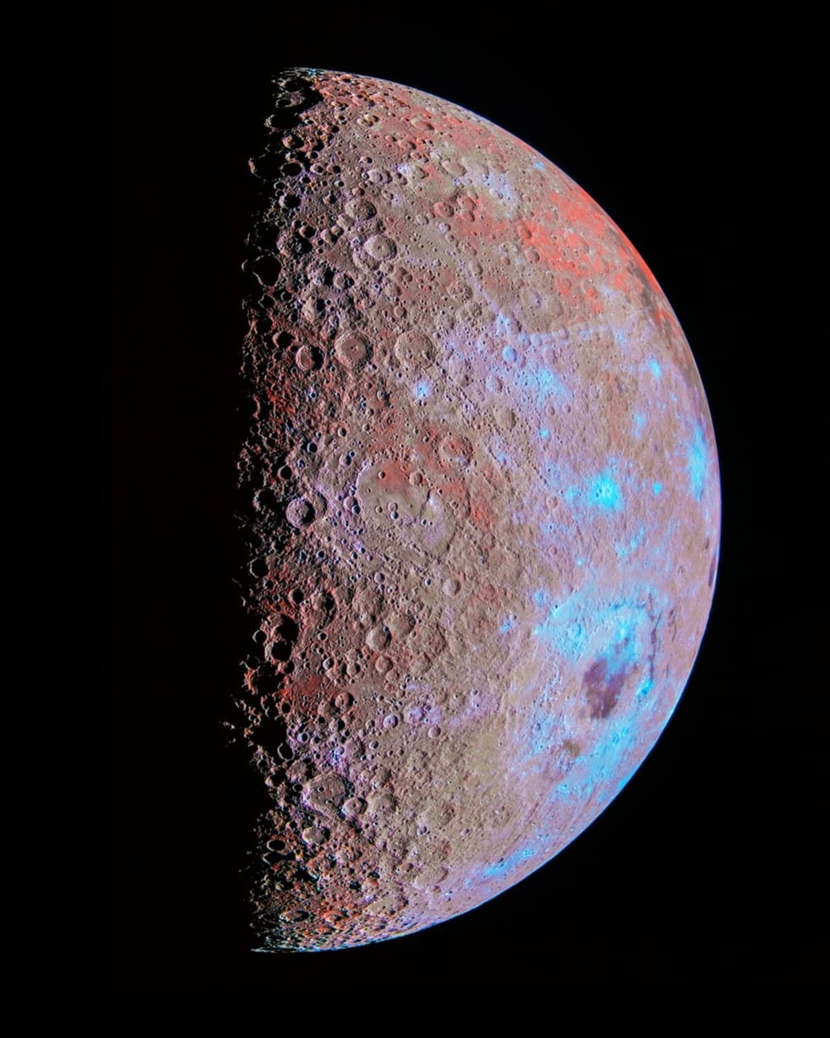 Artemis II Photos Reveal Moon's Hidden Rainbow of Minerals - Image 4