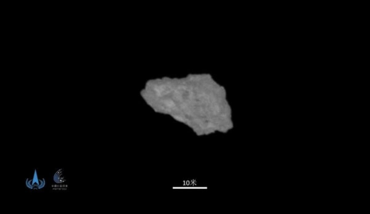 China's Tianwen-2 Snaps First Photo of Earth's Mini Moon - Image 2