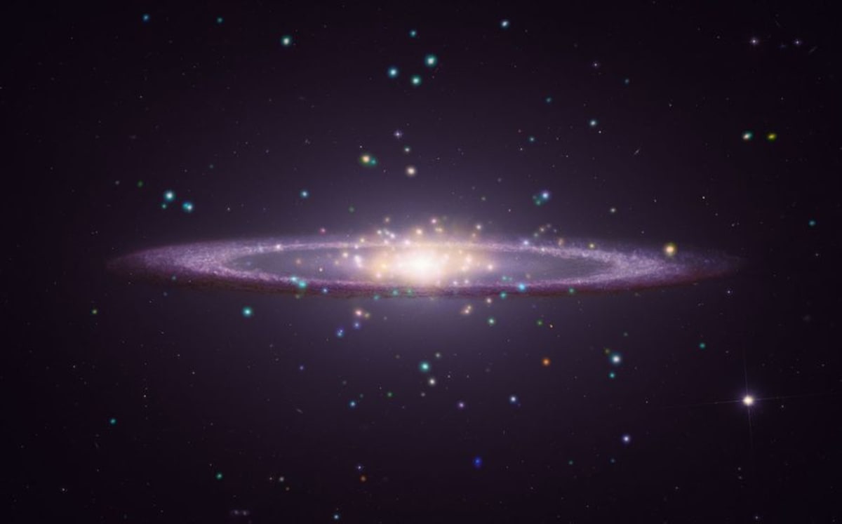 NASA Releases 16 Stunning New Galaxy Photos - Image 4