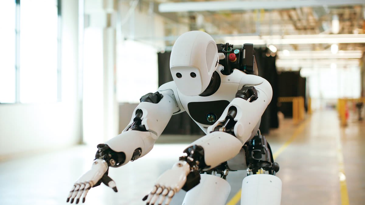 Google's Gemini AI Now Controls Full Humanoid Robots